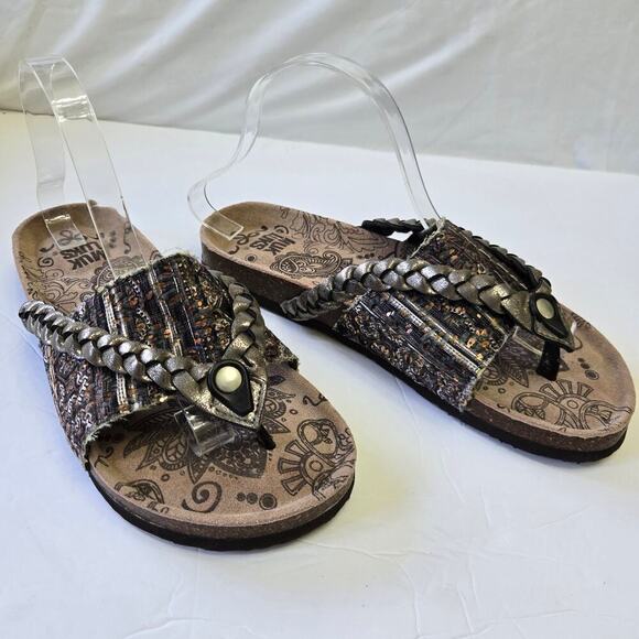 New Muks Luks Womens Thong Sandal Size 10 Cow Suede Braided Sequin Boho Artsy - Picture 4 of 11